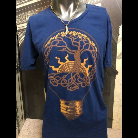 2 fun shirts by Creative minds & visions - Picture 2 of 2